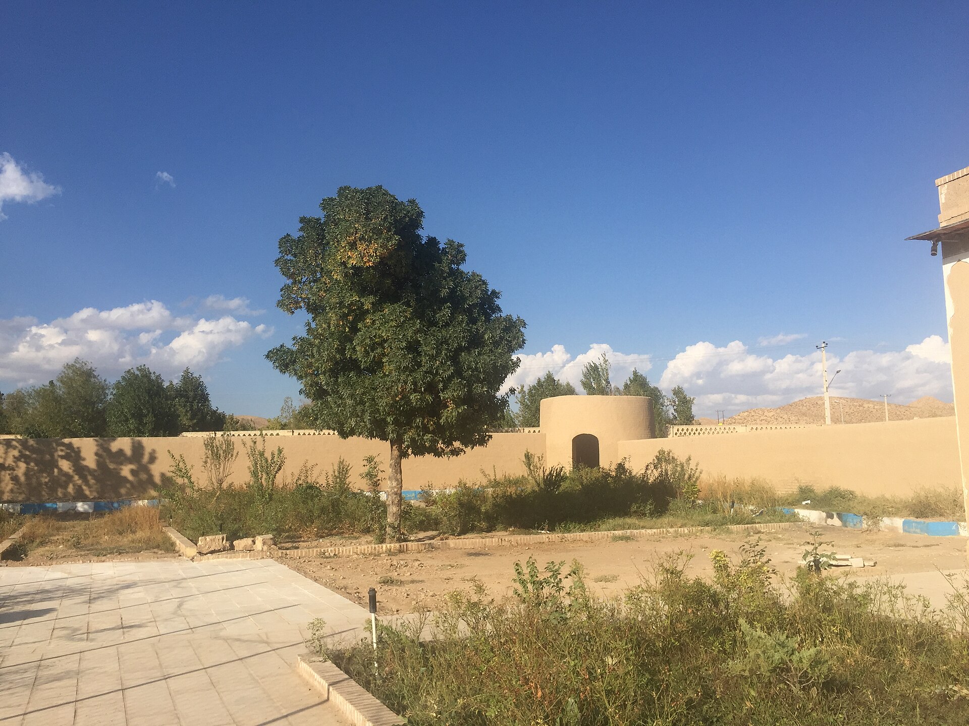 چشمه علی