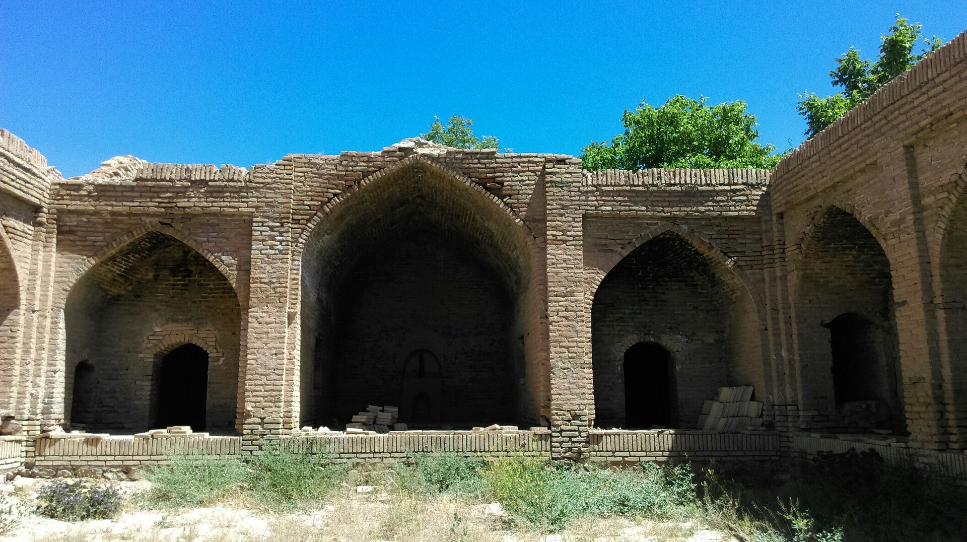کاروانسرای طینوج
